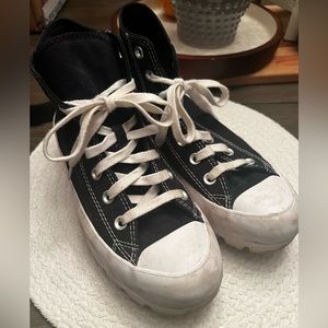 WOMEN'S CONVERSE CHUCK TAYLOR ALL STAR LUGGED PLATFORM SNEAKERS